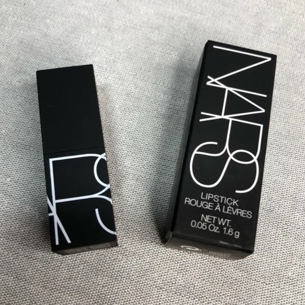 ❤️5 for $35❤️ NARS Lipstick Mini in Rosecliff - Picture 5 of 6
